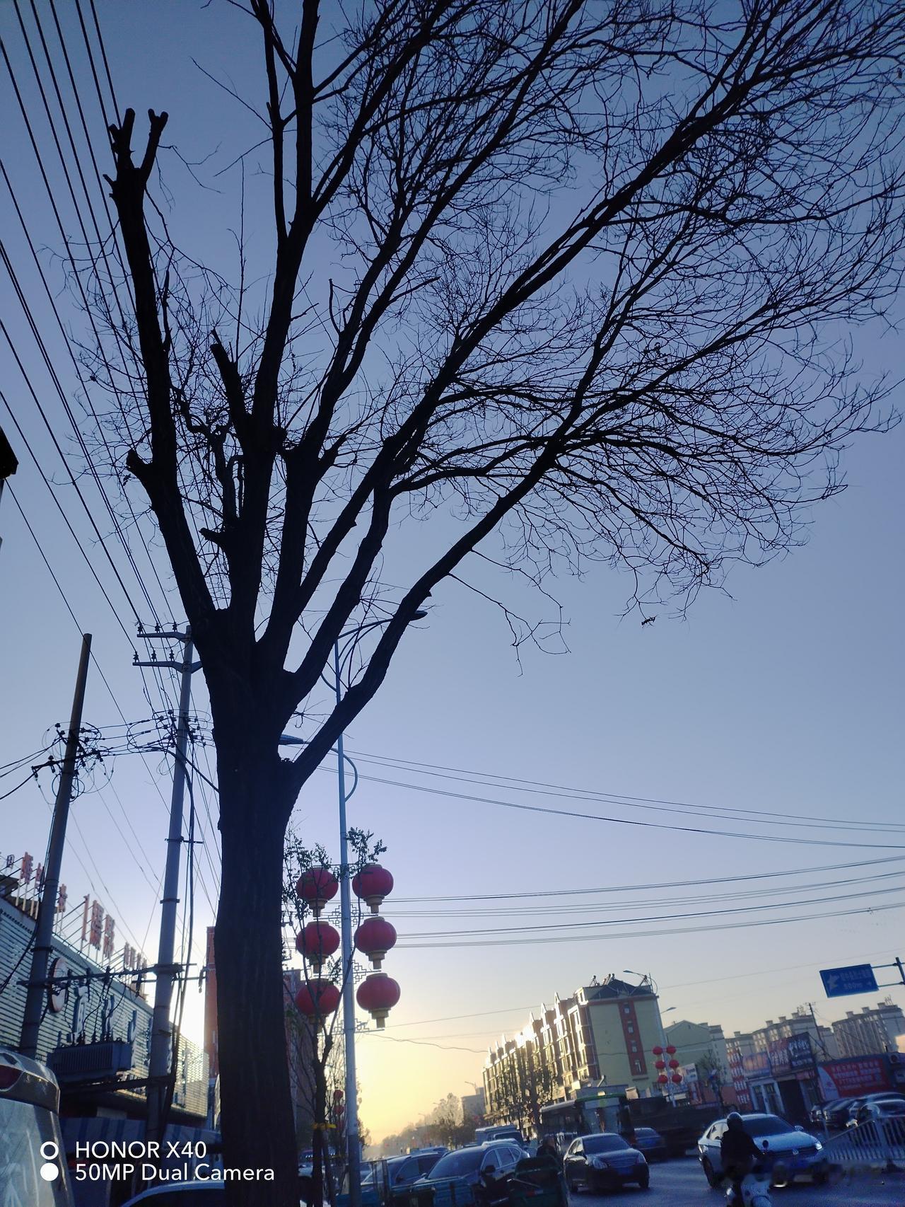 2026年自己就要退休了，感觉还不能接受自己变老，但是却已经到岁数了。谁又能阻止