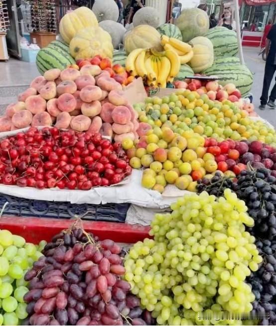 新疆有多干燥？就这么说吧，新疆的干燥程度比干燥剂还厉害。薯片包装袋上通常都会写着