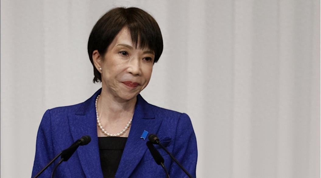 美国财政部长贝森特向日本发出强烈警告：“如果日本首相高市早苗继续走这条路（用财政