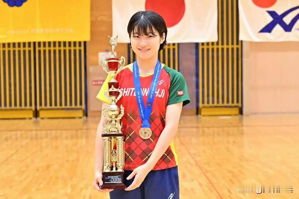 【桌球Report】总社全国中学乒乓球大赛女子单打方面，村松心菜实现两连冠！
2