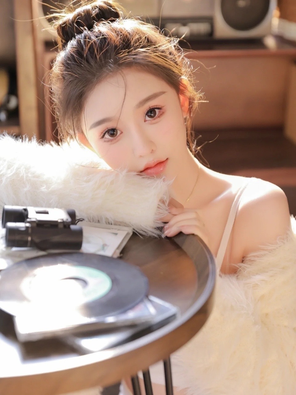 在广州清纯美女 ​​​