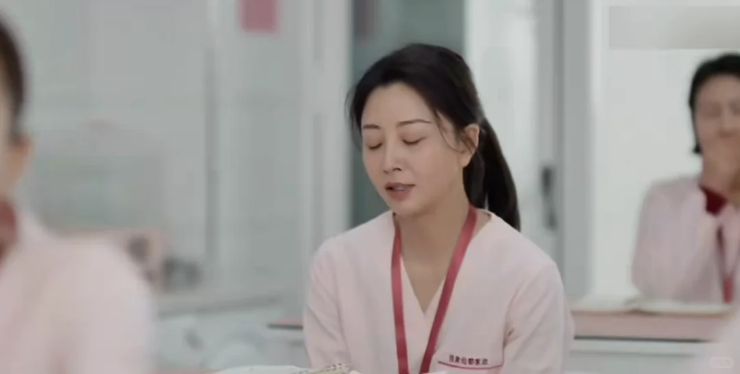 那伟和沈琳，就是众多中产的真实写照。 《凡人歌》直到那伟50万宝马卖了...