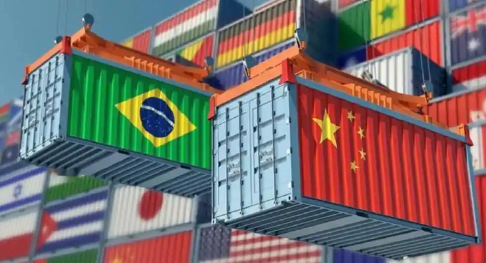 巴西牛肉被加征55%关税：中国给巴西牛肉加征55%关税，表面是贸易摩擦，本质上是