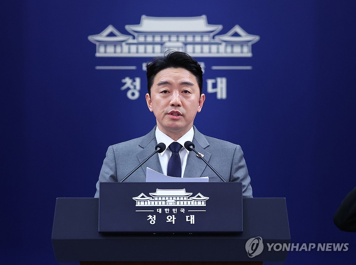 【#阿联酋承诺将优先向韩国供应原油#】 据韩联社消息，3月18日，刚刚结束对阿联