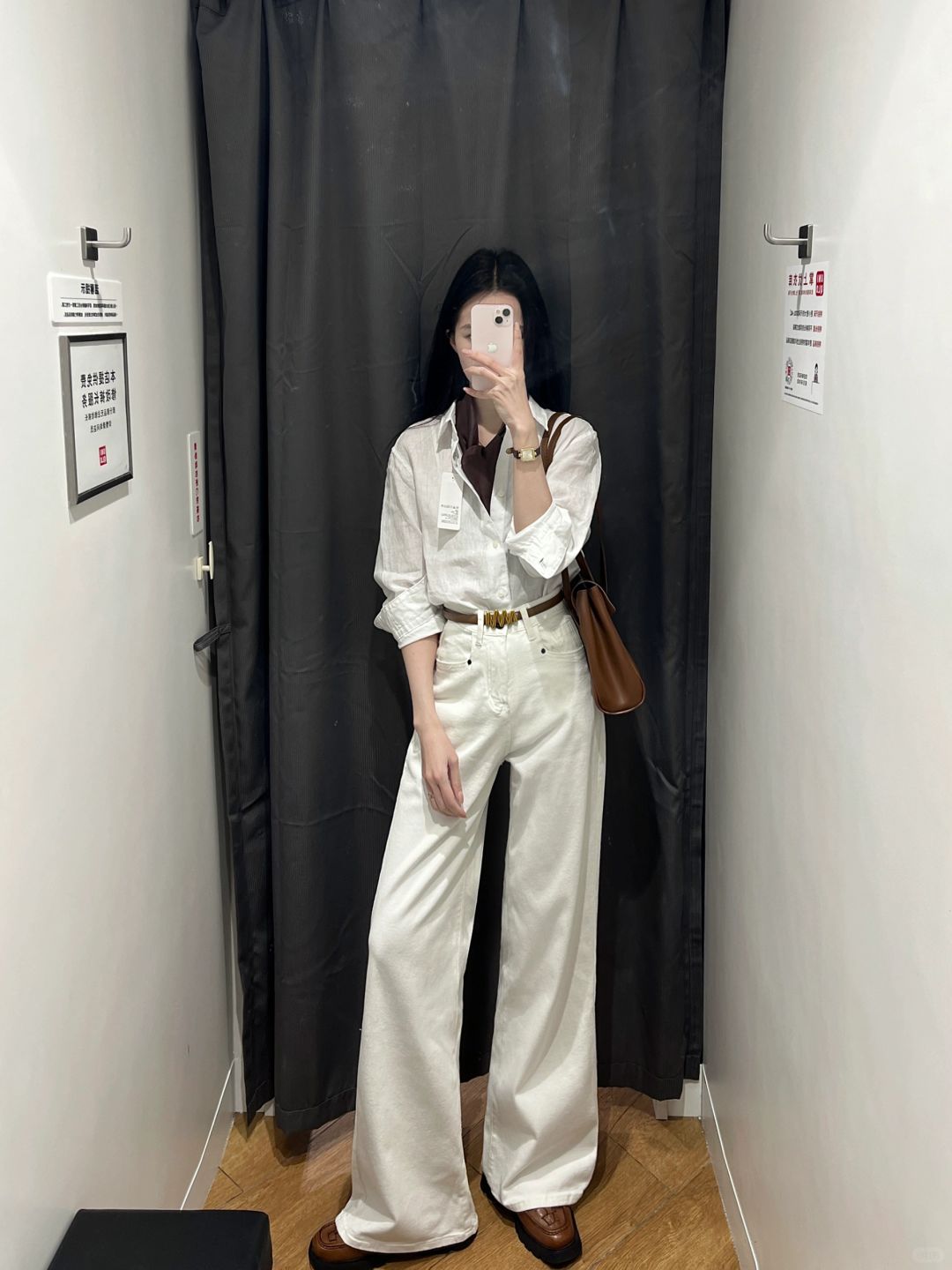 优衣库竟又出拉夫劳伦小麻衫??👜这套大牌老钱风拉满…
