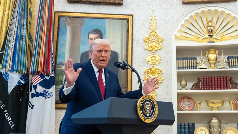 美国总统特朗普表示，作为让乌克兰冲突各方“达成一致”的努力的一部分，他与欧洲领导