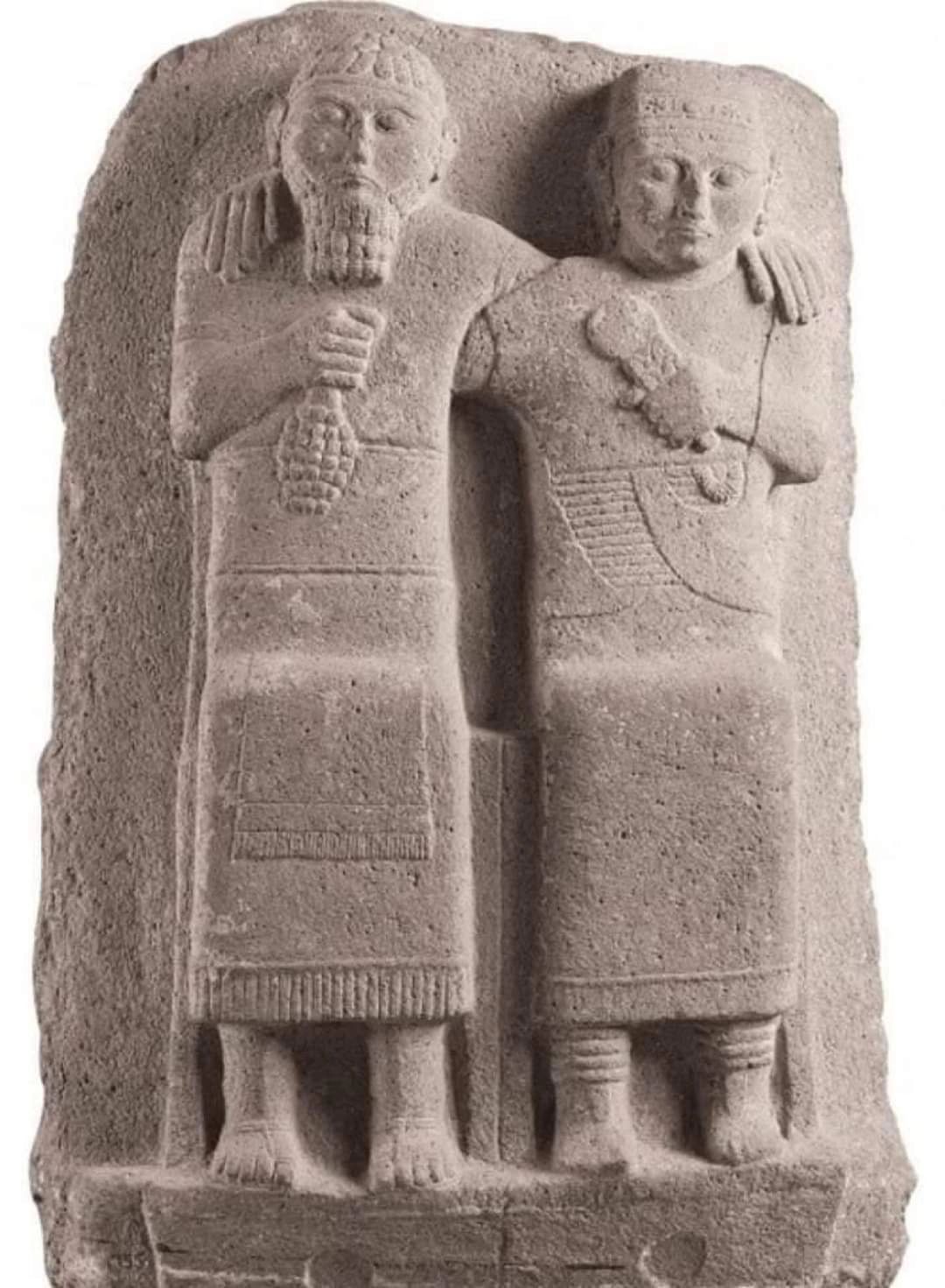 赫梯人是一个古老的印欧人群体，他们于公元前 1600 年左右迁入小亚细亚，并在安...