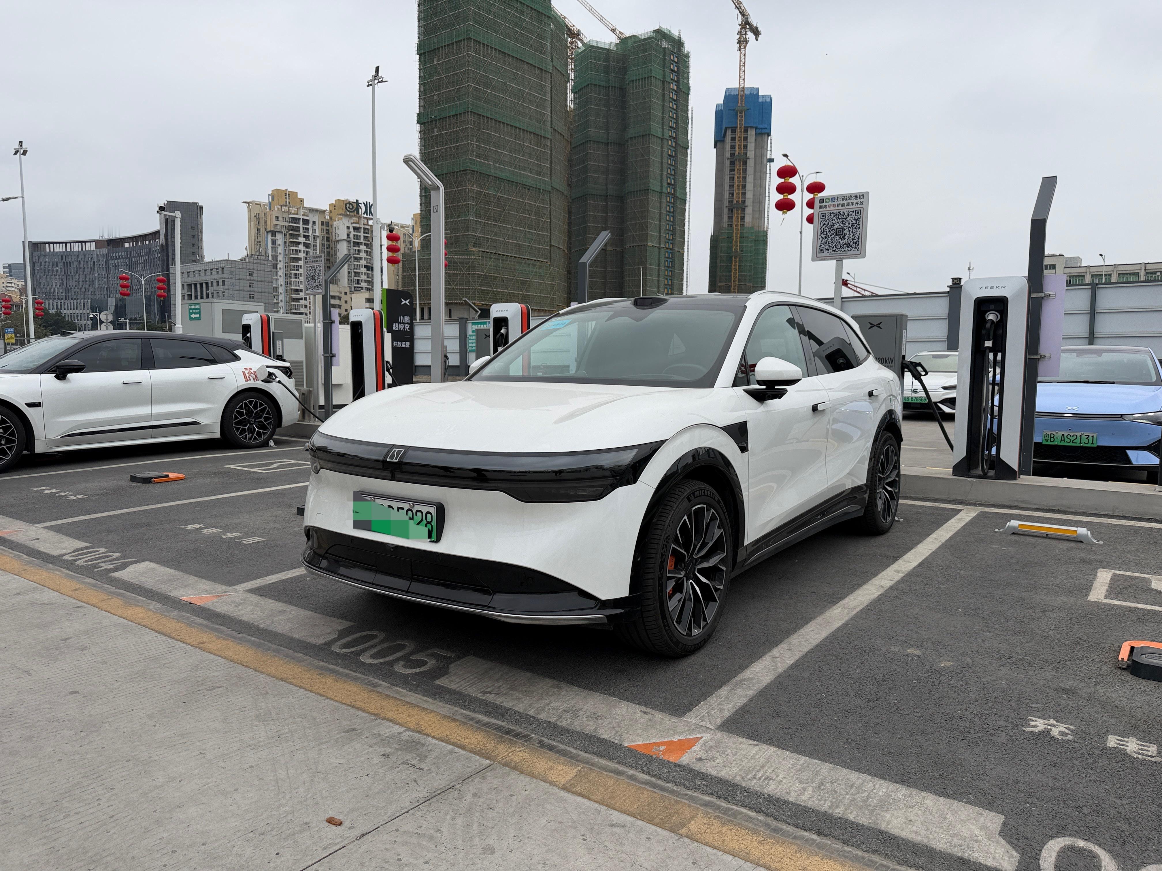 我也来极氪环游中国做准备今日过来测试一下先！虽然不是8X……大v聊车极氪8X启动