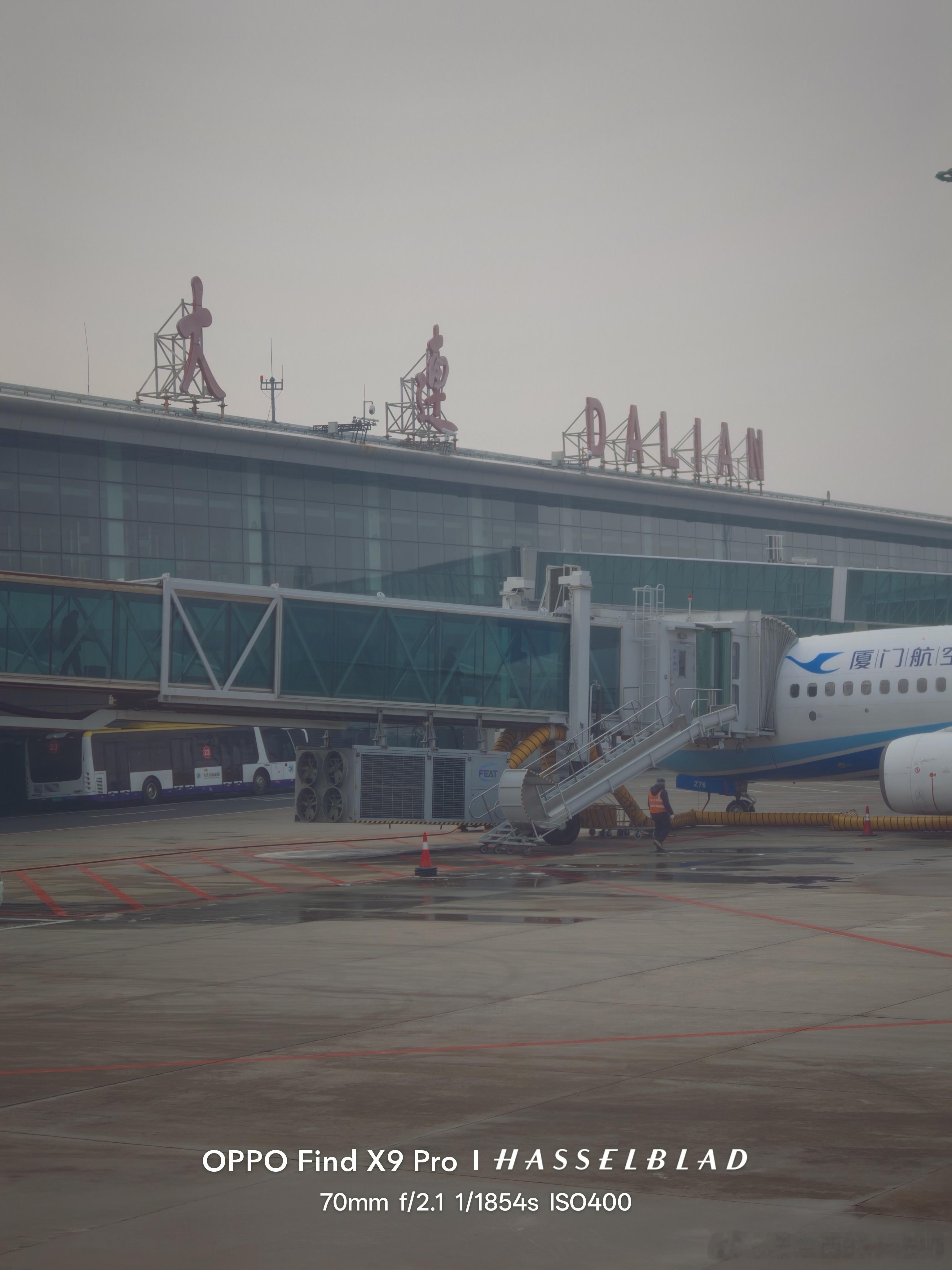 滴，大连！绝了，飞哪哪儿就是大雾！说好的晴天呢 大连·大连周水子国际机场