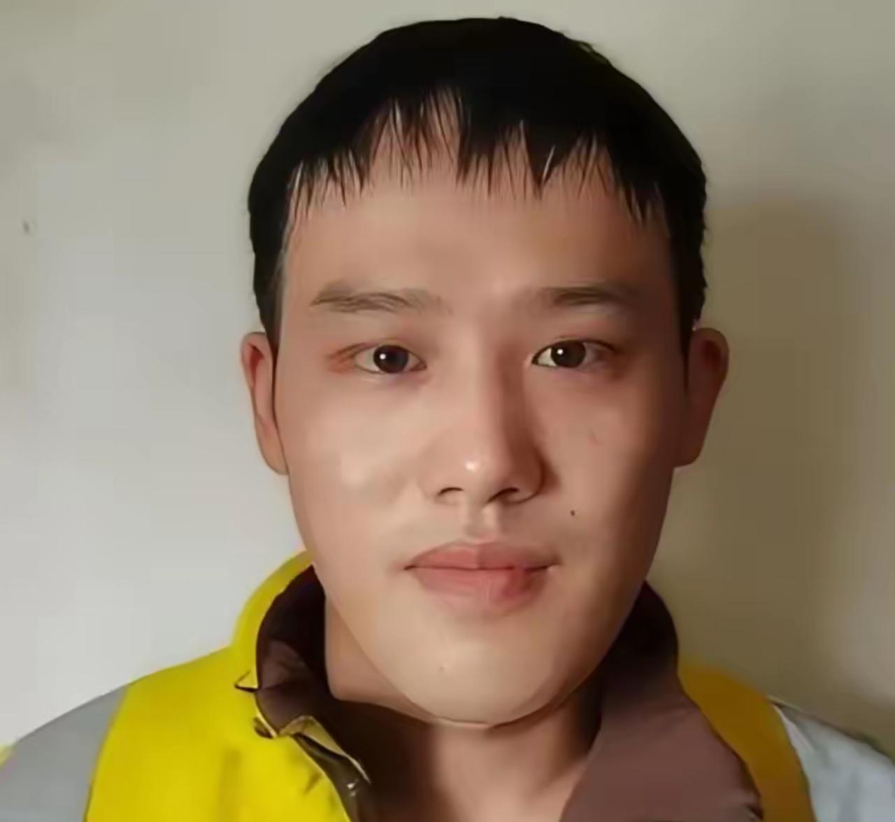 杭州，21岁的外卖员叶阳辉接到了一单再普通不过的配送。
订单备注栏里只有六个字：