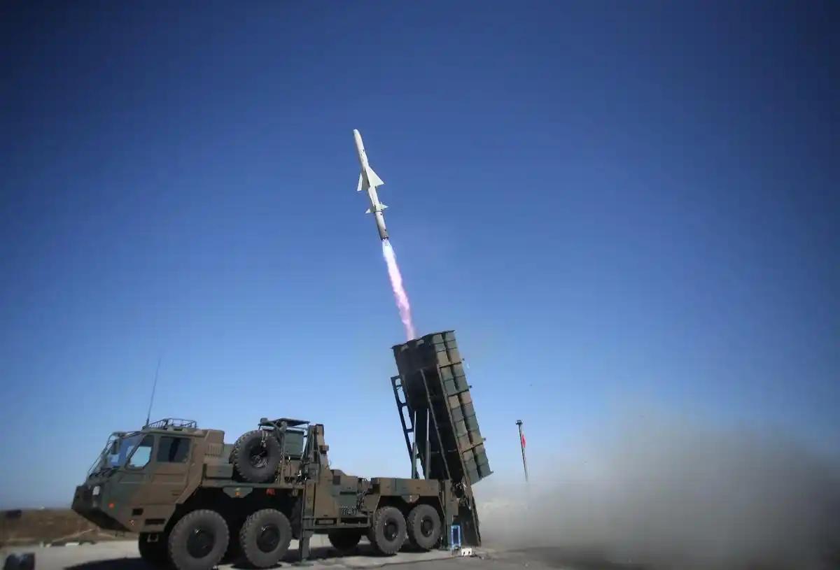 高市早苗去了美国“拜码头”，特朗普给予的接待规格不错，他就是让日本放心往前冲，给