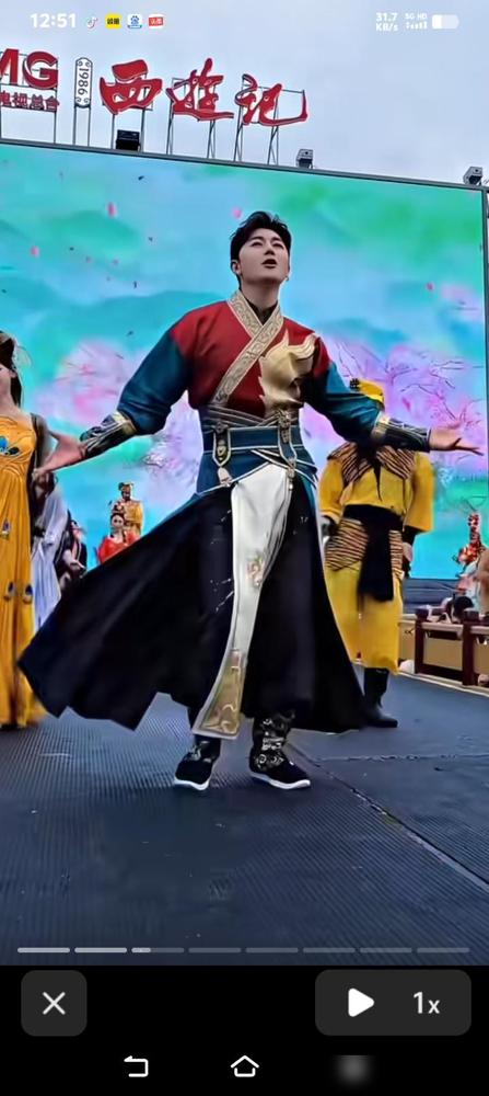 并不十分看好史元庭在长春动植物园的NPC工作。

我这大半年少说跑了七八次长动，