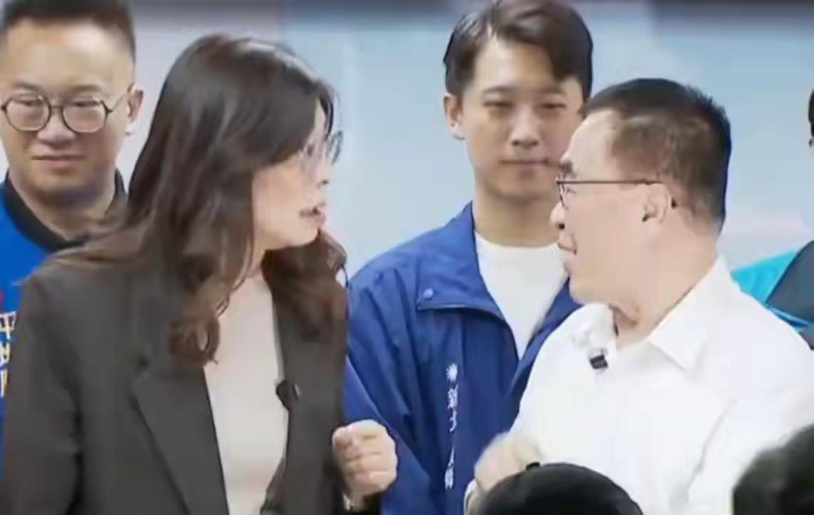 侯友宜有胆子，公开挑衅郑丽文、嘲讽郑丽文！真是超低格调，国民党的败类！

侯友宜