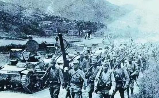 1944年美军误炸广西六寨，上万军民伤亡，连3位将军也未能幸免？
1944年底，