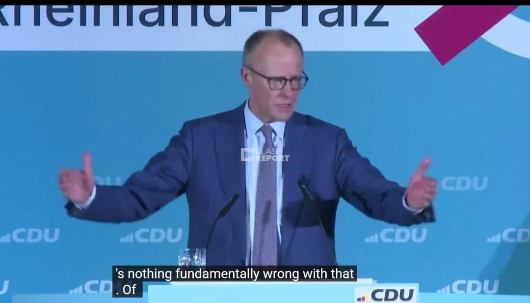 德国总理默茨在3月21日批评“让美国再次伟大”（MAGA）：“‘让美国再次伟大’