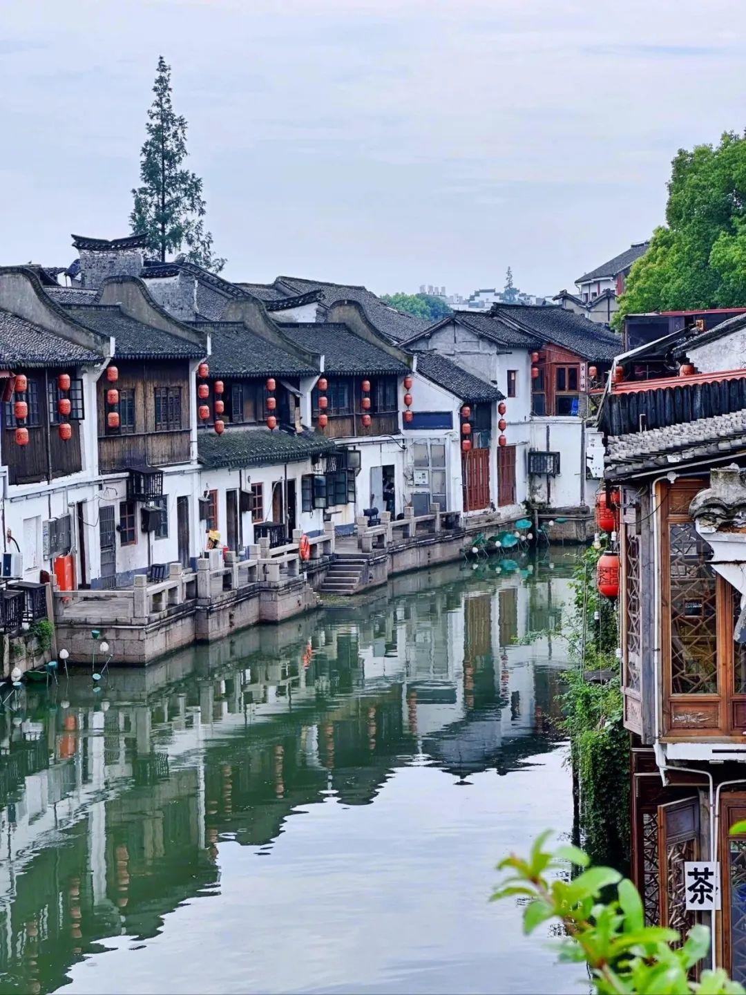 这一站，上海朱家角 镶嵌在上海的一颗璀璨明珠

每个人的心里都有个“枕水人家”让
