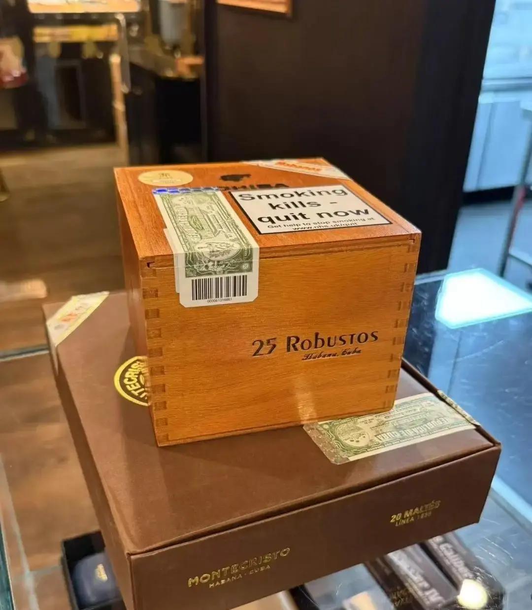 别再去瑞士买高希霸了，今年涨价18%，一支罗布图要280块人民币，比法国还贵。这