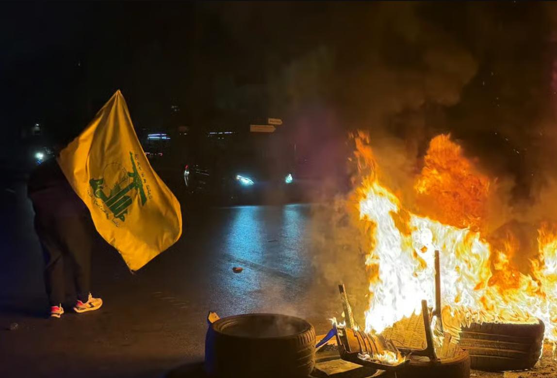 美伊还在谈判，黎巴嫩要打内战？贝鲁特街头爆发大规模抗议
 
美伊能不能握手言和，