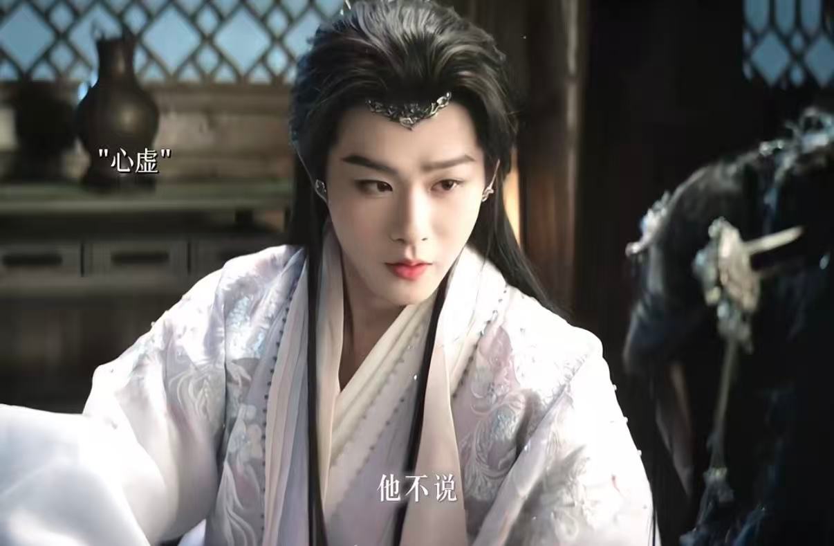 鞠婧祎你不要再逼他了 露芜衣快别逗寄灵了，他满眼都是宠溺根本躲不开！鞠婧祎的小狐