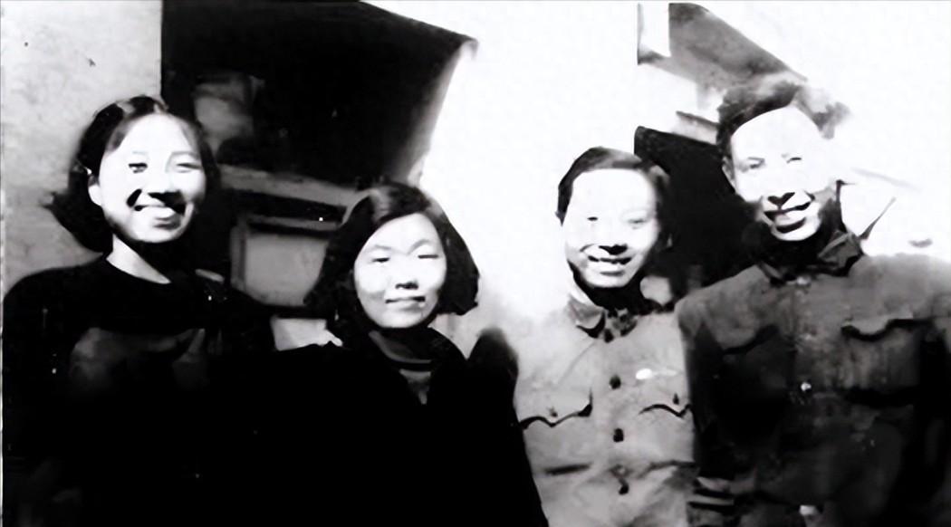 1974年傅作义因病逝世后，他的遗孀生活得十分困难。周总理了解情况后将之报告给了