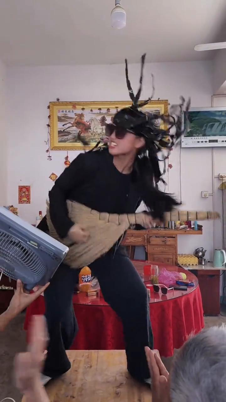 哈哈。