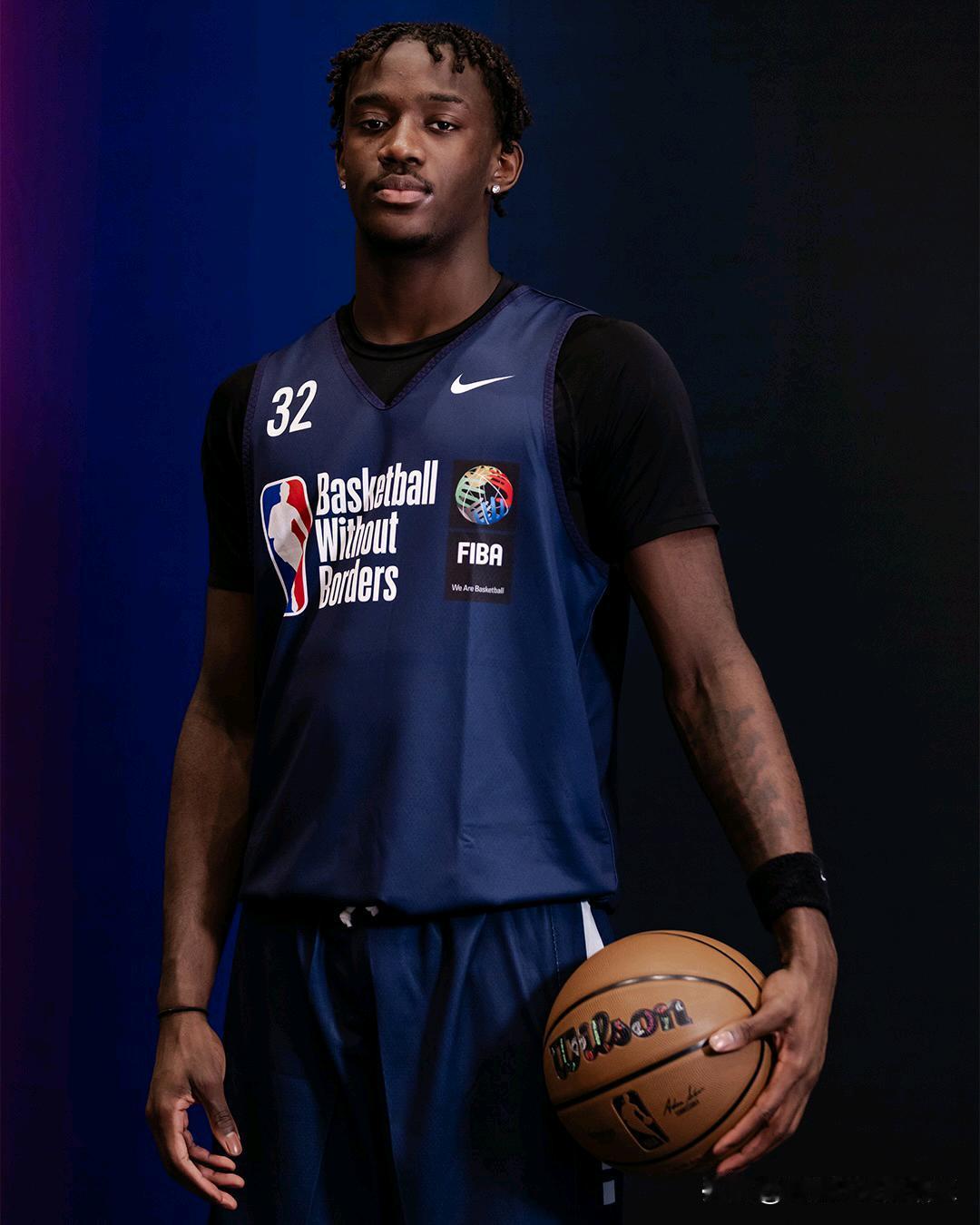 洛杉矶NBA篮球无疆界全球精英训练营定妆照