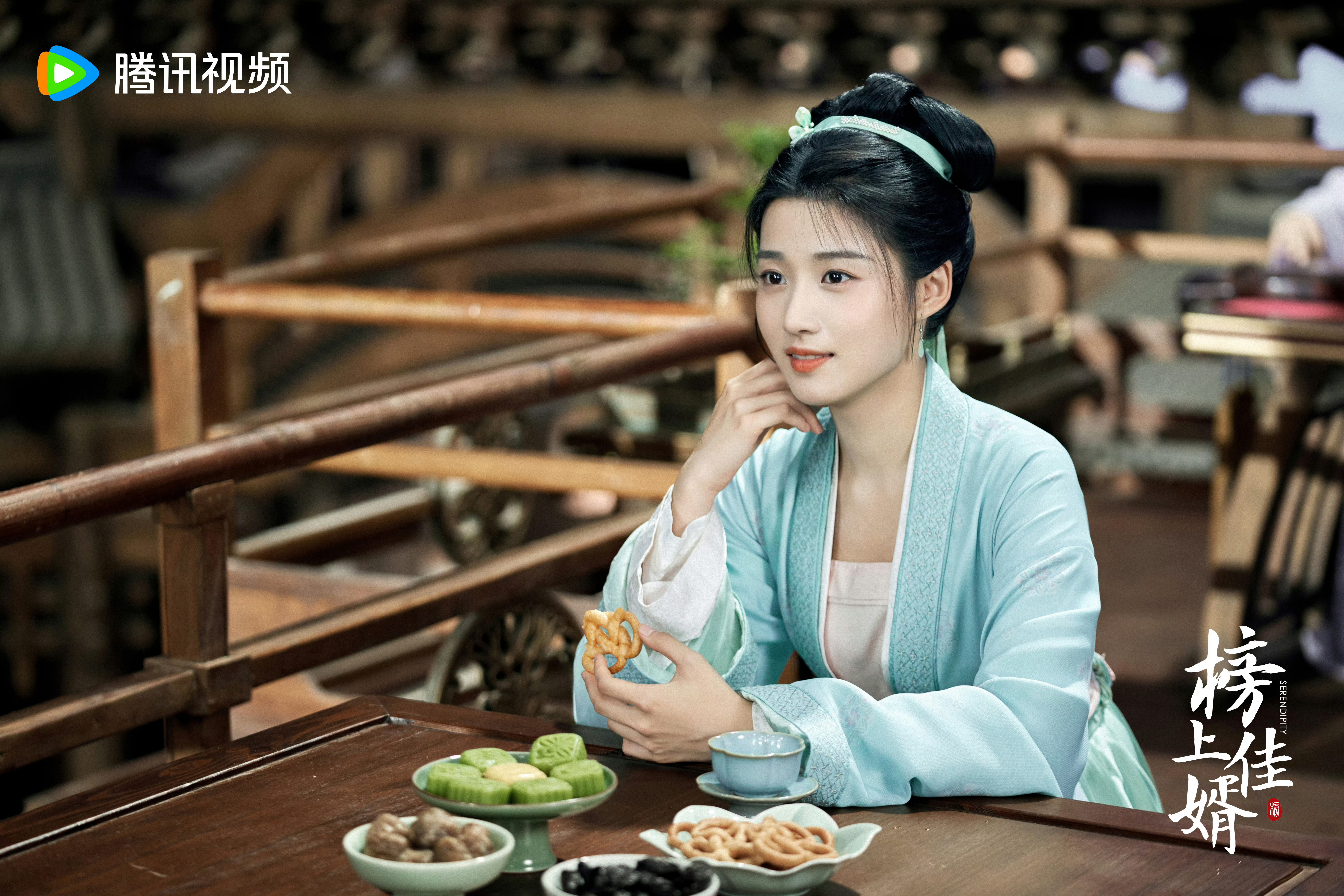 绿衣+发带🍃🍃🍃很像🚢儿柳眠棠的一个造型 ​​​