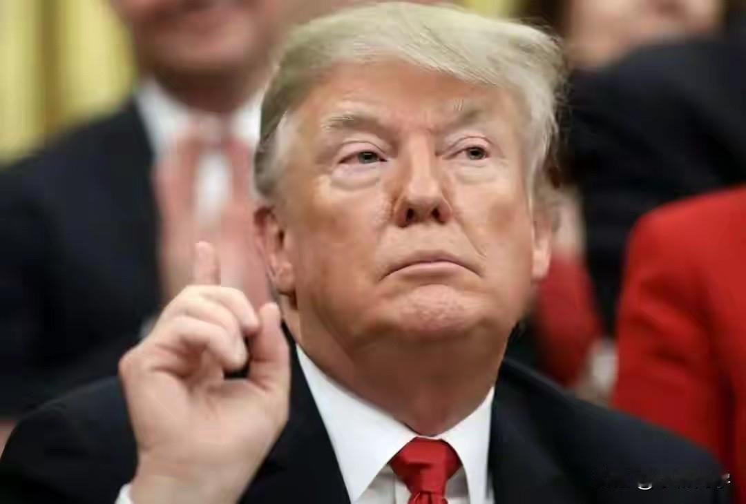 2月8号，日本众议院选举就要开票了。就在这个节骨眼上，特朗普突然跳出来，在个人社