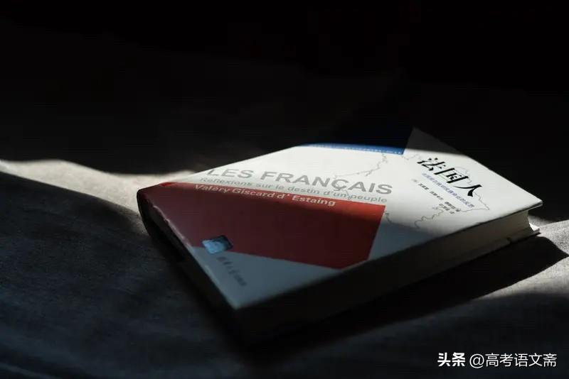 但在如今这个时代，酷热的天气下，没有空调确实会让孩子们学习变得十分煎熬。想象一下