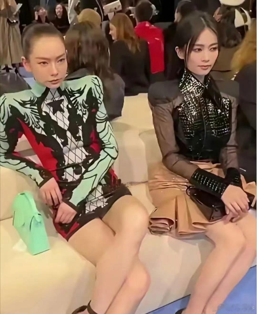 戚⁠薇这套礼服是‍﻿非穿不﻿‎可吗？⁠‍‎白‎﻿鹿‌‎估计﻿憋笑憋得可辛苦‍﻿﻿