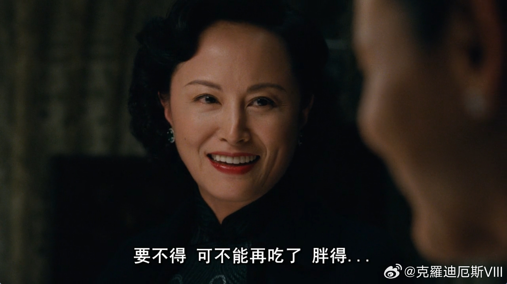 口红效应说明大家没钱了口红我好久没给老婆买了，餐厅的团购券倒是囤了不少。现在时兴