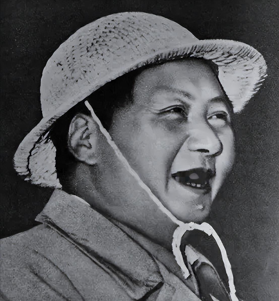 1976年9月9日凌晨0点10分，中南海的灯都暗了下来。82岁的毛泽东，心脏永远