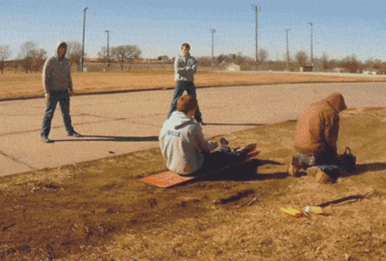 亲测安全气囊的威力 猛士啊[吐血][吐血]