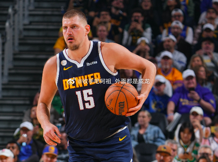 NBA常规赛，掘金客场114-115不敌快船。随着掘金输球，战绩来到35胜21负