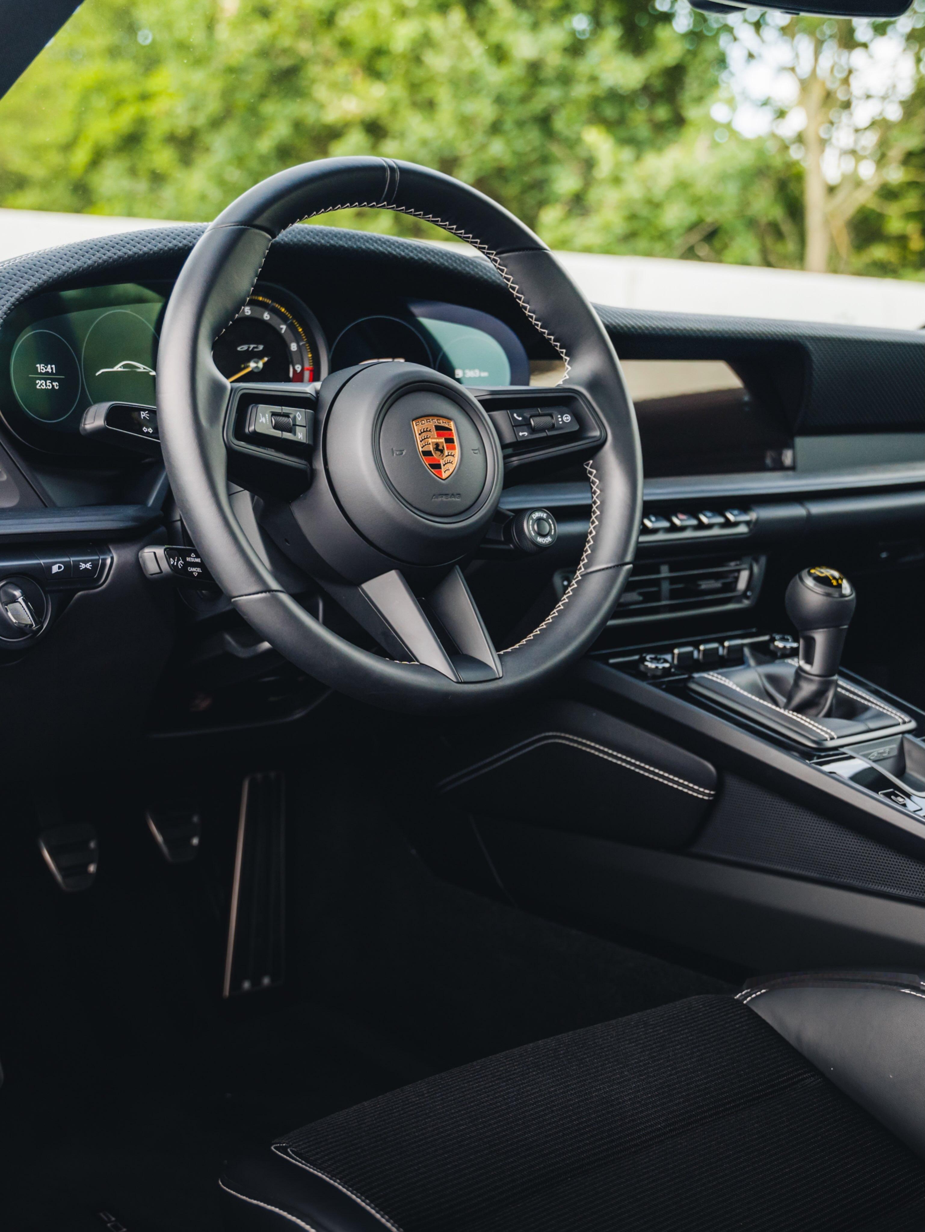 保时捷 911 GT3 Touring 