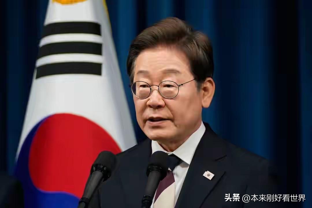 事实上，带着“立委”官方头衔，公然去碰敏感议题，这岂是串门？分明明是在台海边缘疯