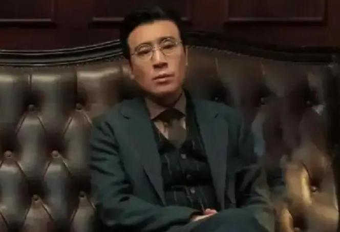 一次，李雪健在接受采访时，突然提及曾合作过的演员于和伟，
能让李雪健主动提起并且