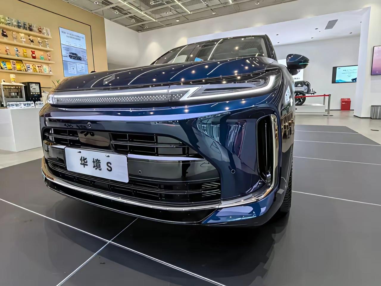 让美国焦虑的五大中国企业：
第一名：华为。
第二名：比亚迪。
第三名：大疆创新。