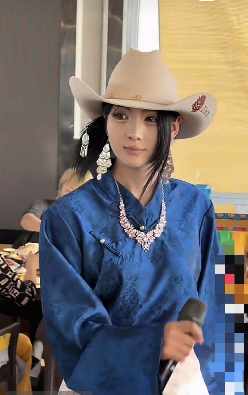拉萨的妹子，长的是真漂亮，气质也是杠杠滴，你们赞同我的说法吗？
