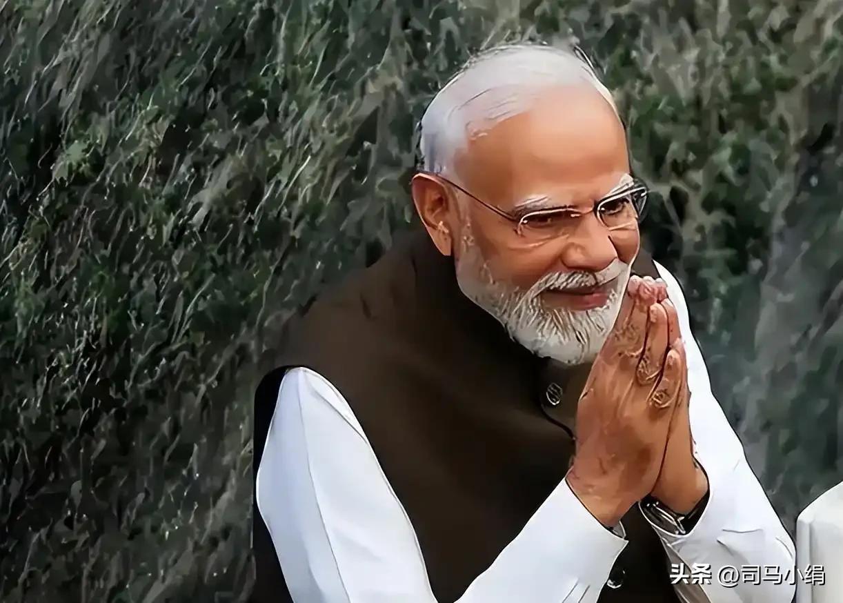 印度总理莫迪实在是小人至极。去年，伊朗在未打招呼的情况下，直接将中国投资23亿人