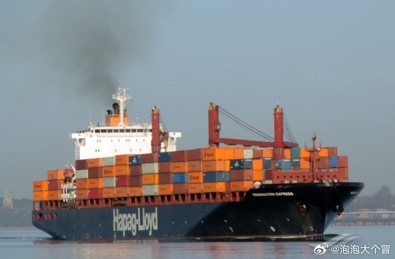 3月12日清晨，集装箱船“源泉祝福号”（IMO 9243198，约3237-32