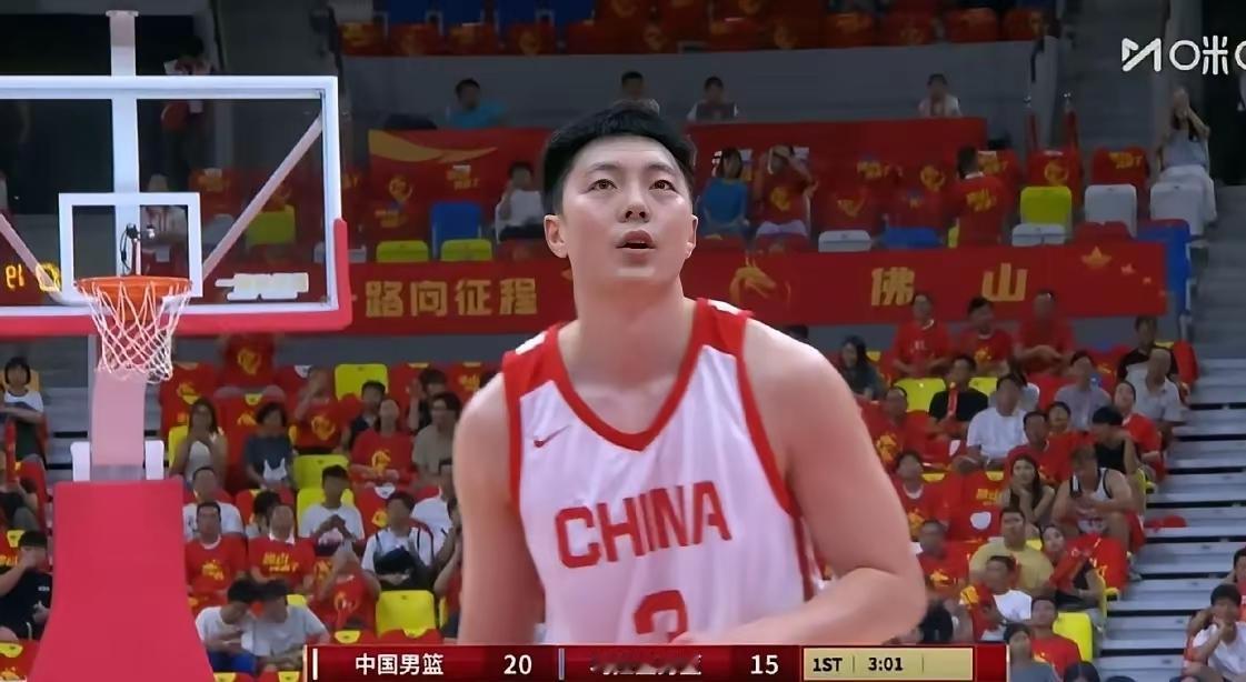 很明显！胡明轩的状态依旧有问题了。
胡明轩只要伤愈，重进12名单是没有问题的，毕