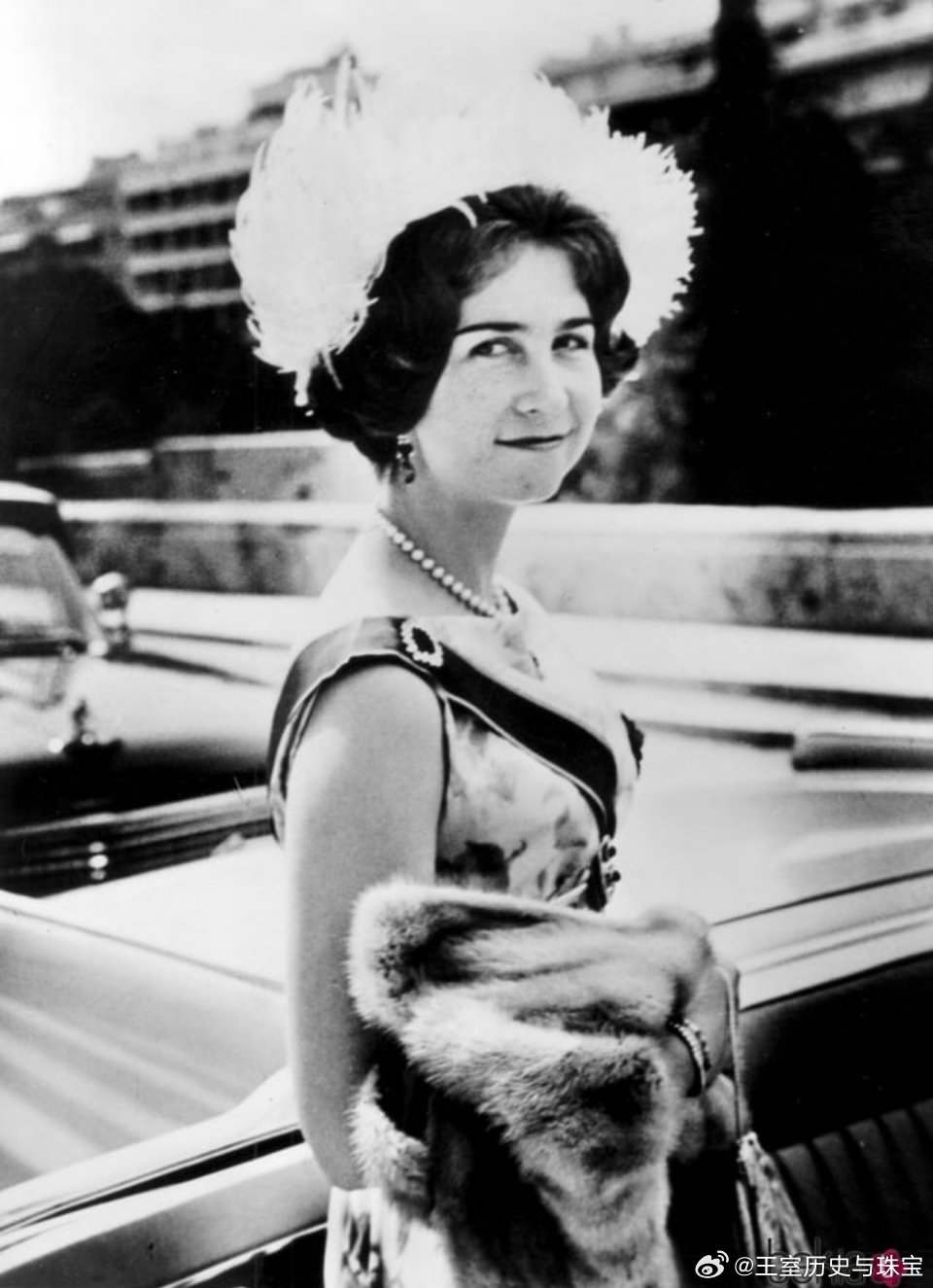 老照片 分享西班牙王后索菲亚年轻时候的老照片，当时的她还是希腊公主，在镜头面前显