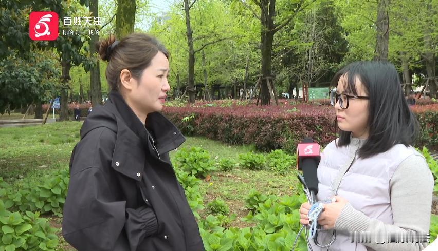 贵州贵阳，女子和丈夫离婚多年，没想到，一男子将她和前夫告上法院，要求他们还75万