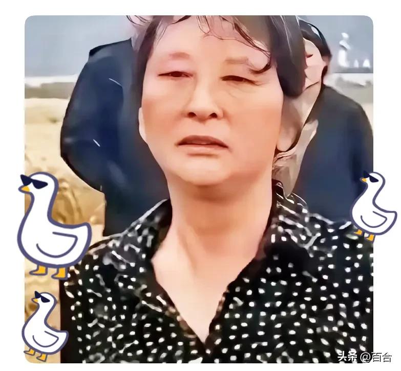 这位女士是襄阳人民的功臣，襄阳政府应该嘉奖！
这位襄阳的女儿在襄阳的发声，改变了