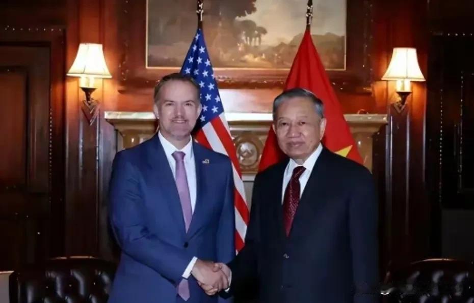 以竹子外交策略自豪的越南，苏林带大半个国家的高层到美国，也表态说了越南不接受商品