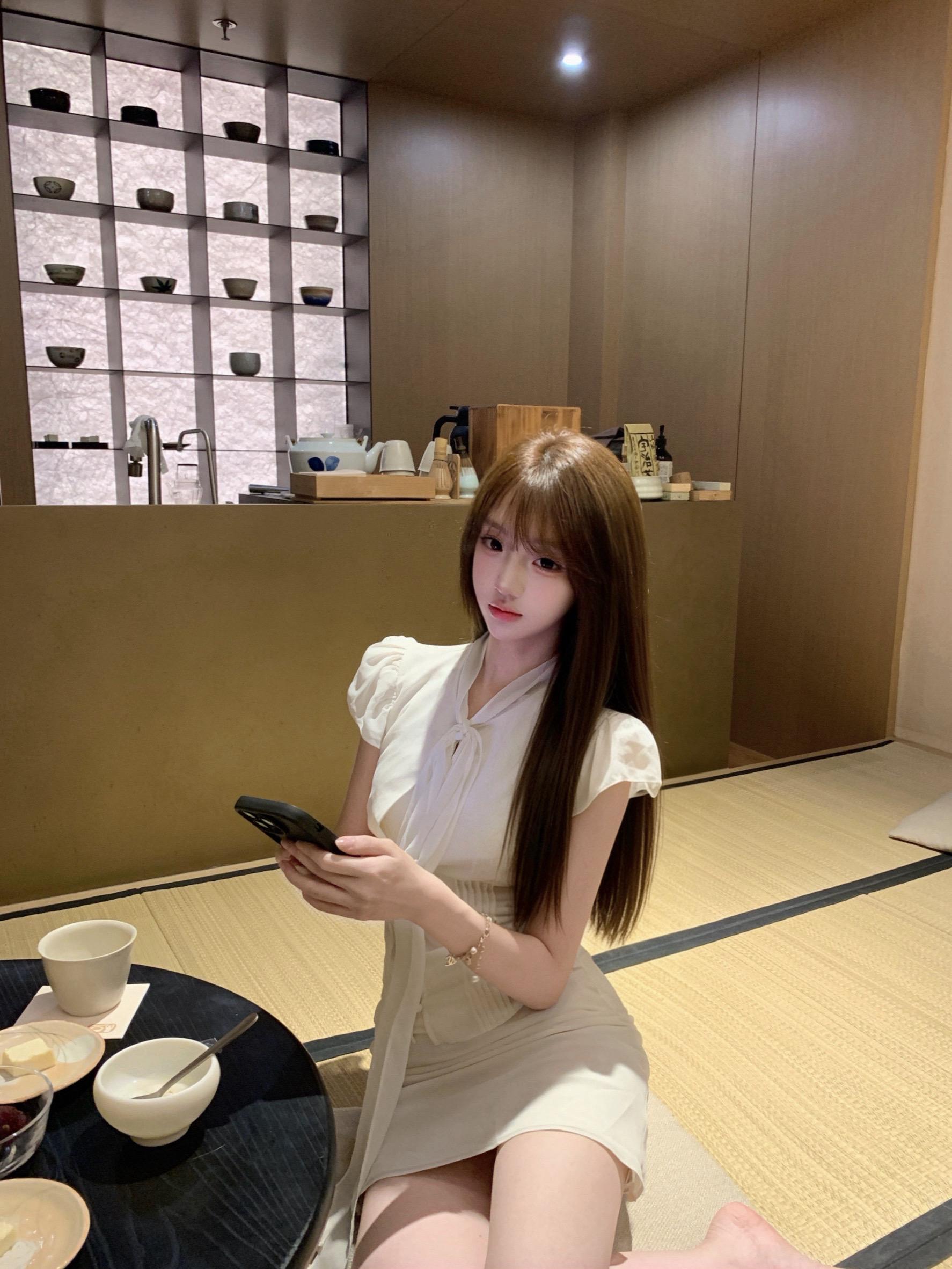 人和人还是淡淡的好 就可以不期待 不在意 不要求 也能不离开了