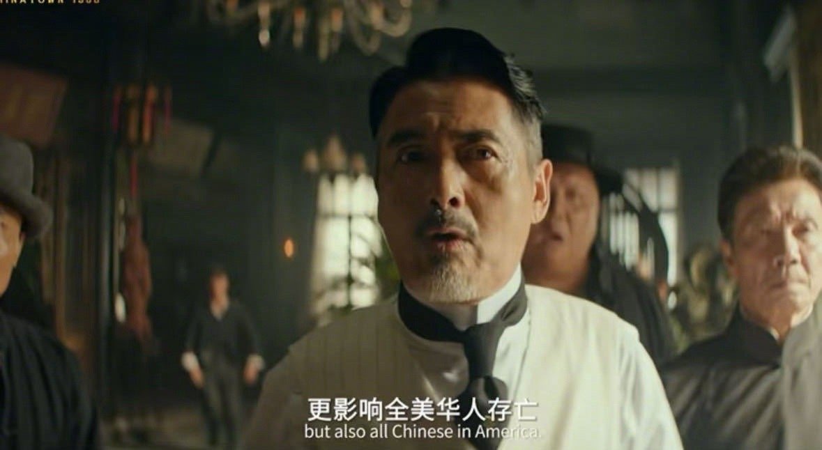 唐探1900该笑就笑该燃就燃 《唐探1900》能将喜剧与悬疑元素如此巧妙地融合，