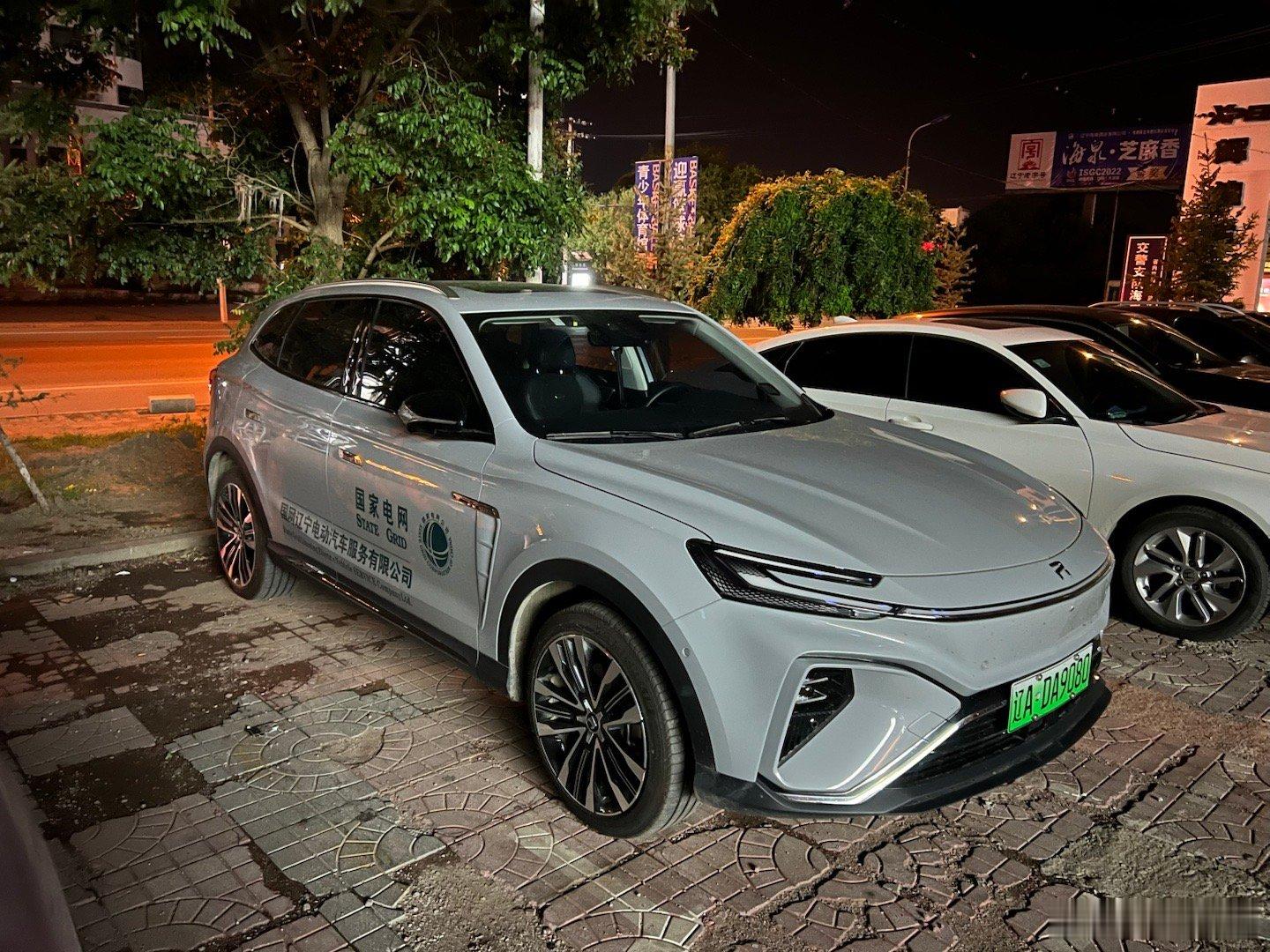 简简单单猜个车，据说这个品牌最后剩下的库存车全部一次性批给了某央企大客户，所以路