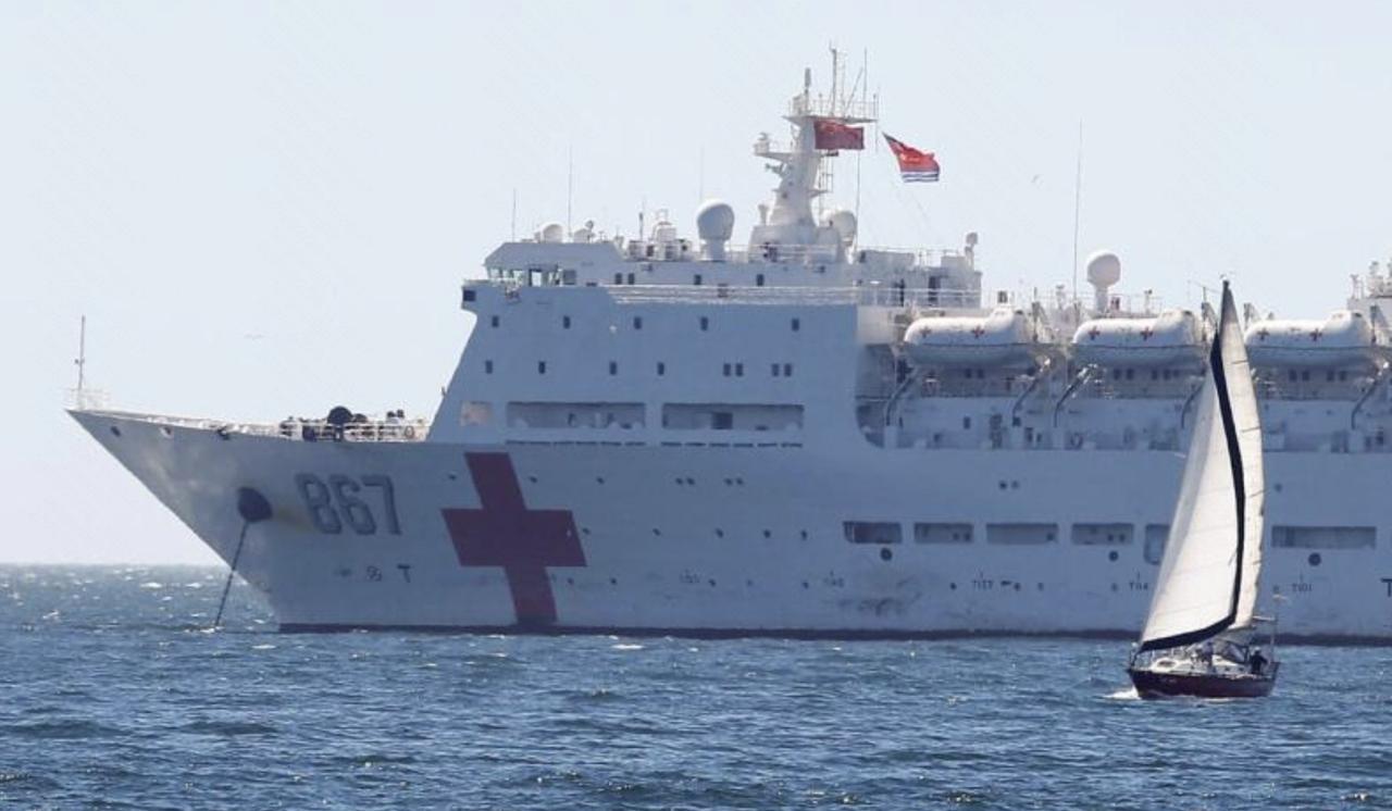 智利当局公然拒绝解放军“丝绸方舟”医院船为智利民众提供医疗服务，美国绑架委内瑞拉